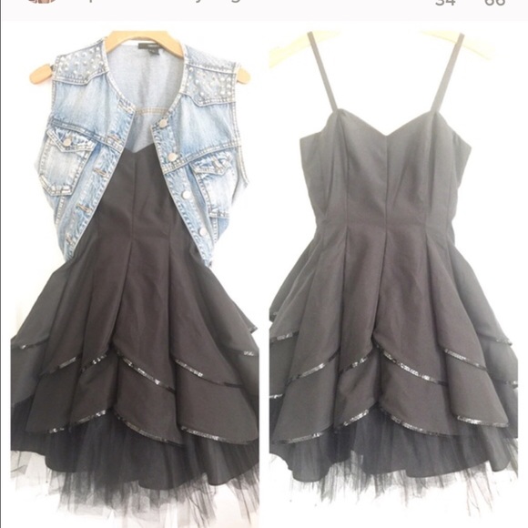 Tulle Dress - Picture 2 of 3