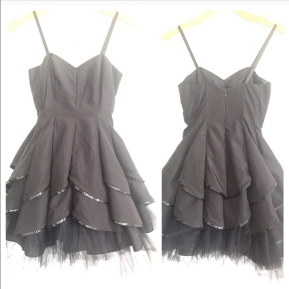 Tulle Dress - Picture 3 of 3