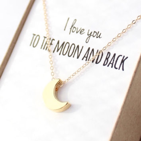 Jewelry - Tiny moon necklace