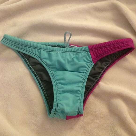 Jolyn Joker Bottoms
