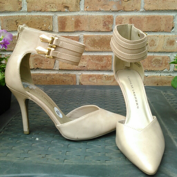 Shoes - Picture 2 of 4