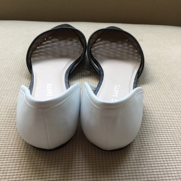 Shoes - Picture 4 of 4