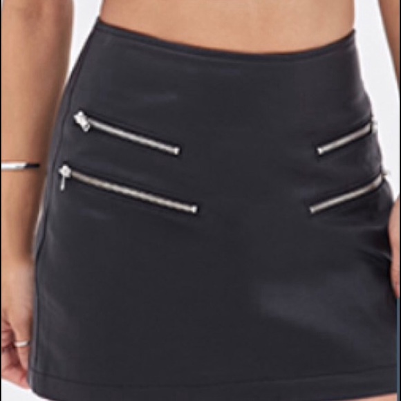 Leather skirt