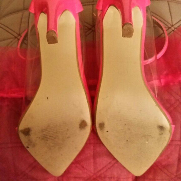 Shoes - Picture 2 of 4