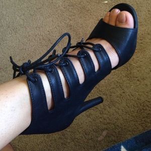 Shoe lace black heels FREE GIFT w/purchase!