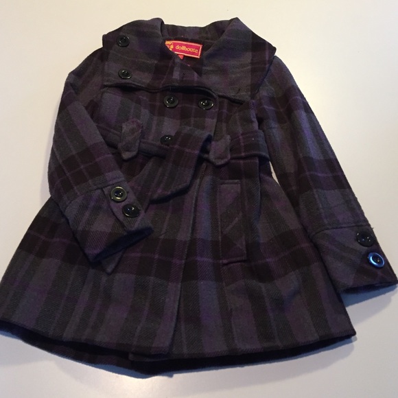 Girl's winter coat.