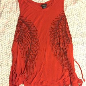 Red Tank Top With Wings