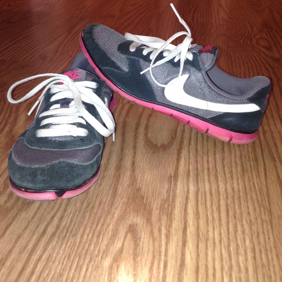 Nike Sneakers