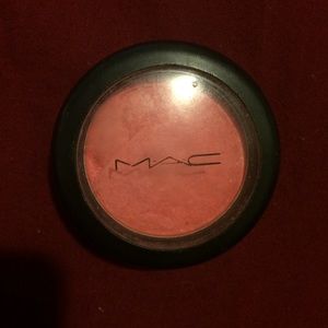 Mac blush