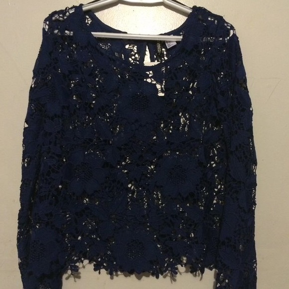 Lace top