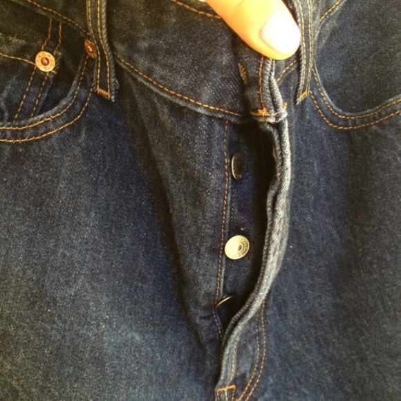 LEVI'S - Picture 2 of 3