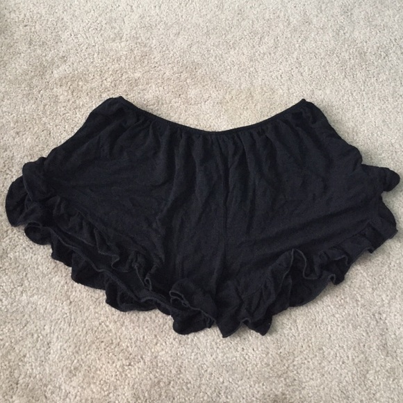 Brandy Melville shorts