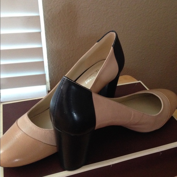 Like New Condition...Never wore!!!!!!!!!🍁🌿🌾 - Picture 2 of 4