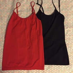 2 Tank Tops