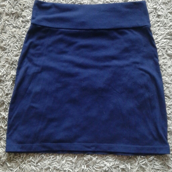 Mini Skirt Bundle - Picture 3 of 3