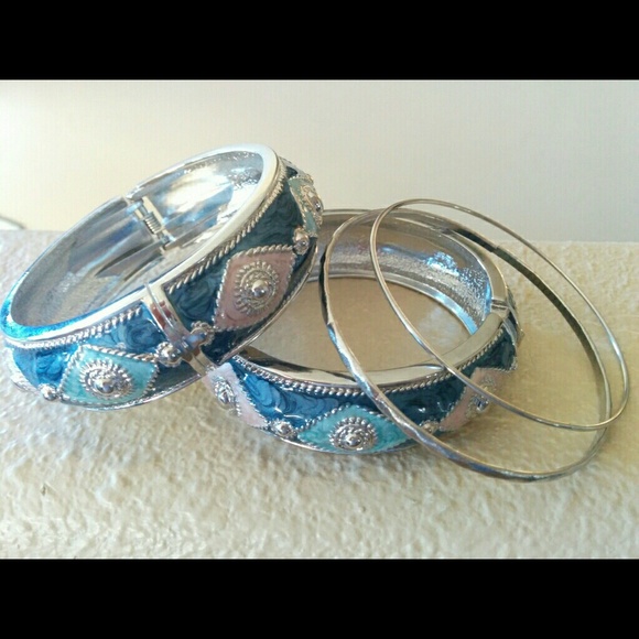 Beautiful silver plated bracelet