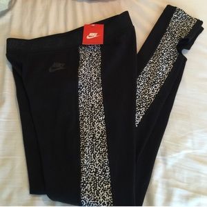 Nike leggings