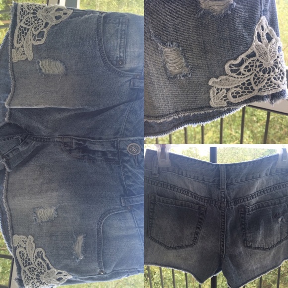 Denim laced shorts - Picture 1 of 4