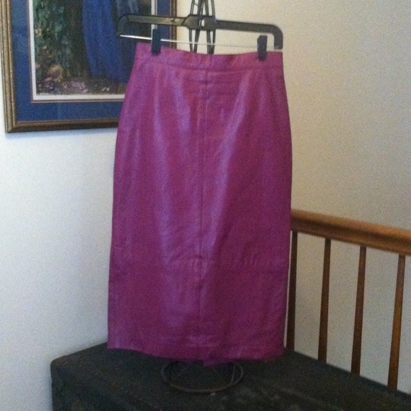 Leather pencil skirt