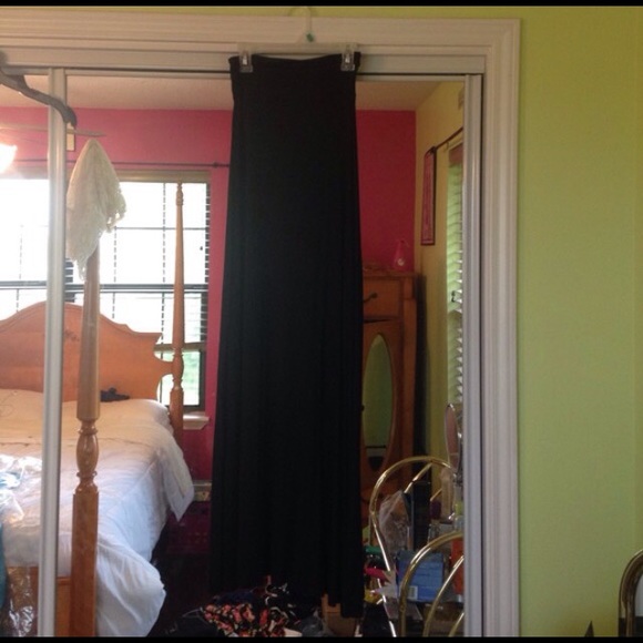 XS Black Maxi Skirt