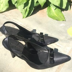 Kenneth Cole black heels
