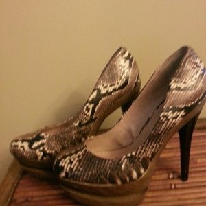Snake skin pump