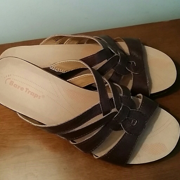 Sandals - Picture 2 of 4