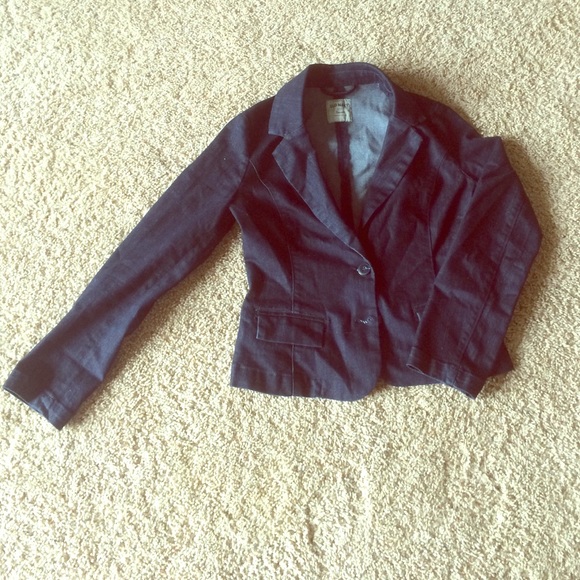 Old Navy denim fitted blazer