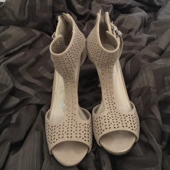 Dollhouse women high heels