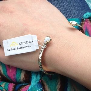 Kendra Scott Bracelet Grady White w/ dust bag NWT