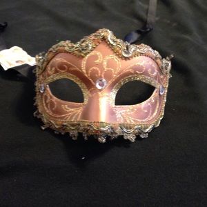 Masquerade mask