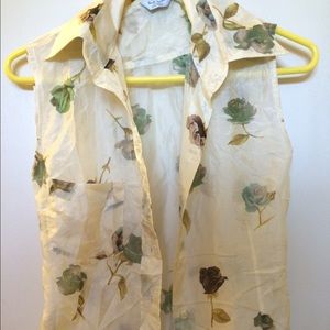 Beautiful flower top