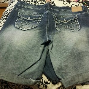 Size 22 denim Bermuda shorts