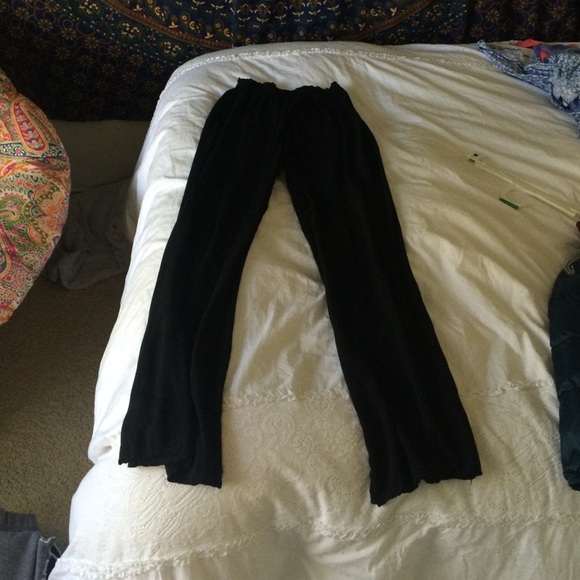 black brandy Melville flowy pants