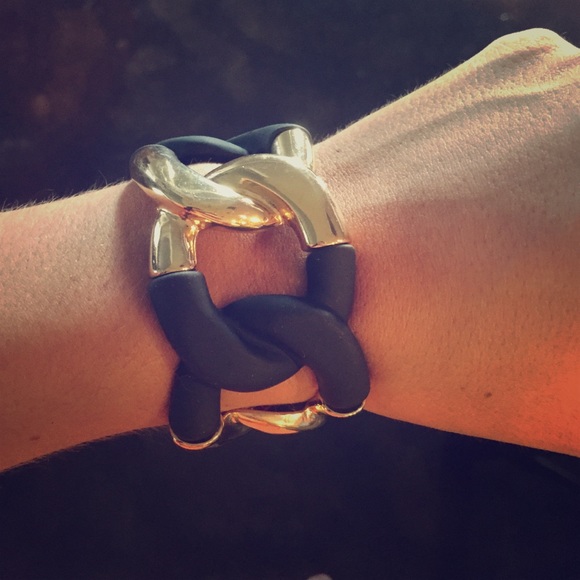 Forever 21 bracelet