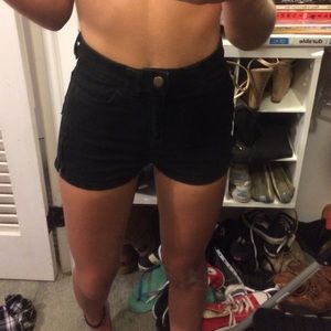 american apparel high waisted shorts & gnarly crop