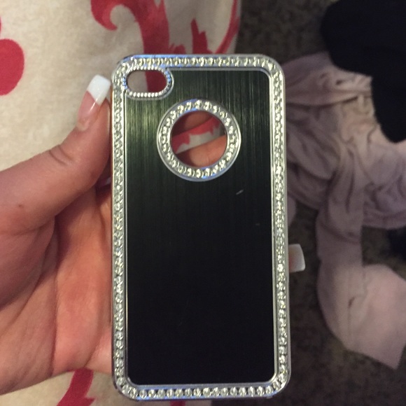 Phone case - Picture 1 of 2