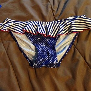 Bathing suit bottoms
