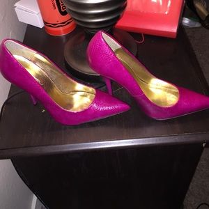 Hott pink heels