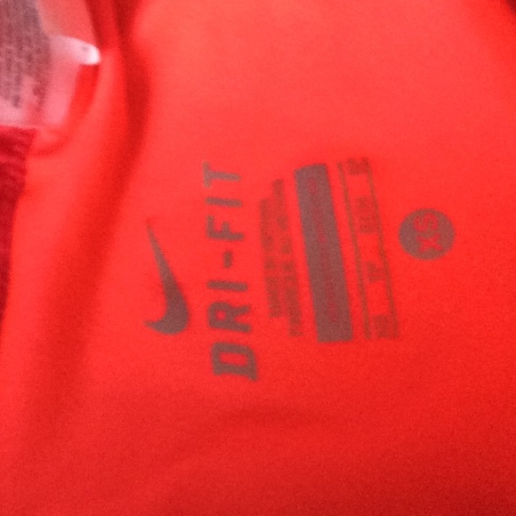Nike cover shorts - Picture 2 of 2