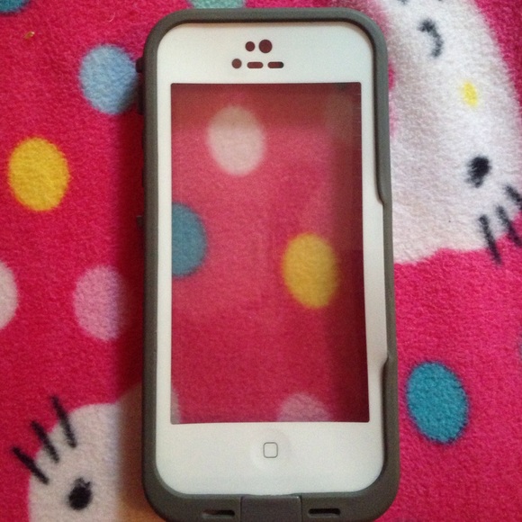 iPhone 5C Lifeproof case