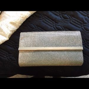 Bare mineral clutch, sparkly gold