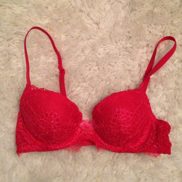 Lacy bra