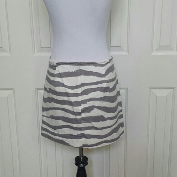 SOLD IN BUNDLE: J. CREW Vintage Striped Mini Skirt - Picture 2 of 4
