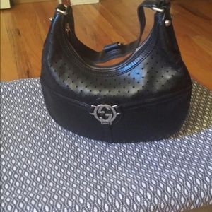 Hand/shoulder bag