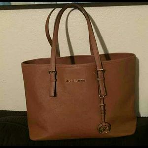 MICHAEL KORS TOTE :Sold