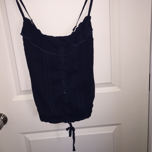 Navy cami w/ crisscross back for sale💙💙💙