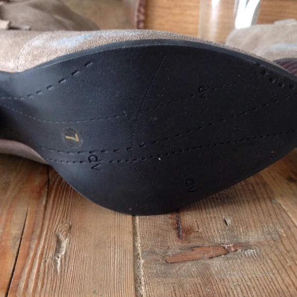 Dolce Vita "Pokie" suede boots size 7 BNIB! - Picture 4 of 5