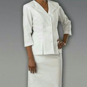 St.James Womens 3 Piece Skirt Suit