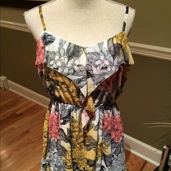 JESSICA SIMPSON COLORFUL RUFFLE DRESS